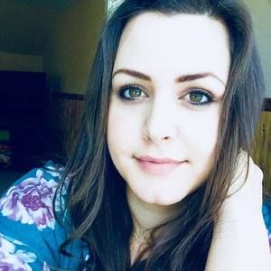 Meet your Posher, Lacey